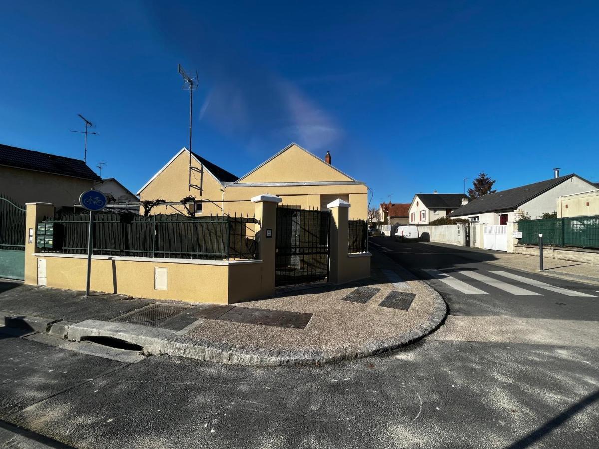 Studios Au Quartier Pavillonnaire Rue D Ambert Орлеан Экстерьер фото